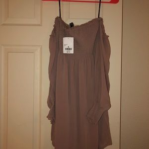 Smocked mini dress forever 21